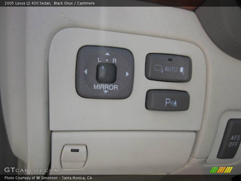 Black Onyx / Cashmere 2005 Lexus LS 430 Sedan