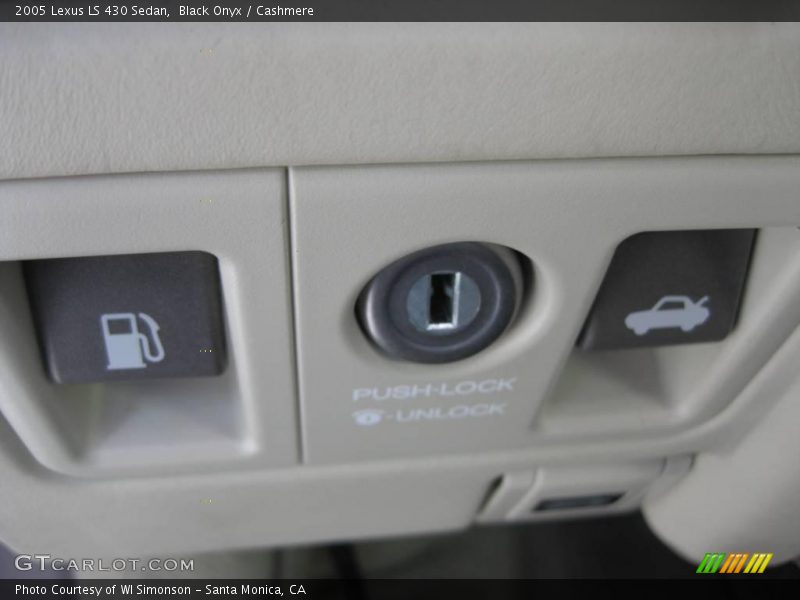 Black Onyx / Cashmere 2005 Lexus LS 430 Sedan