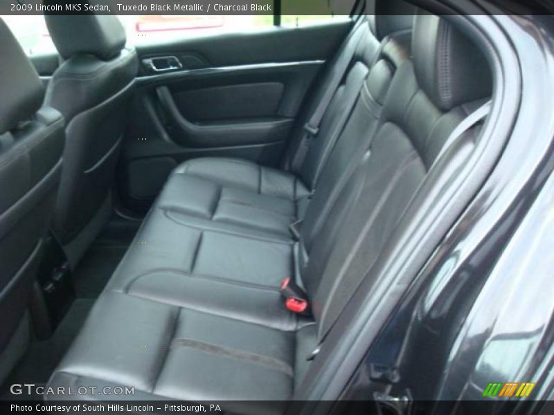 Tuxedo Black Metallic / Charcoal Black 2009 Lincoln MKS Sedan