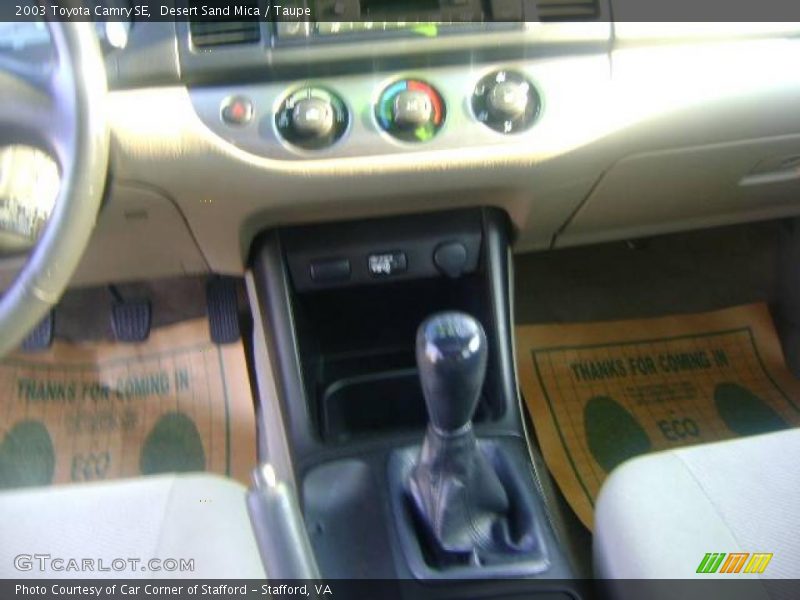 Desert Sand Mica / Taupe 2003 Toyota Camry SE