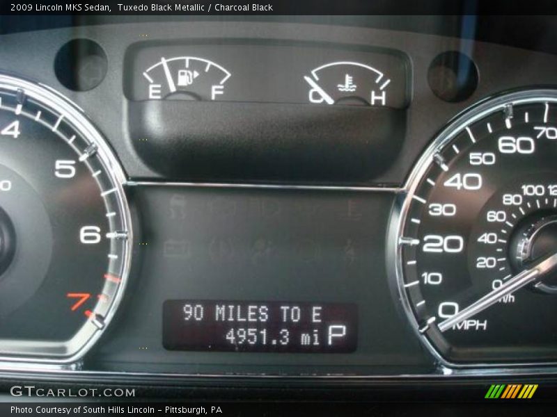 Tuxedo Black Metallic / Charcoal Black 2009 Lincoln MKS Sedan