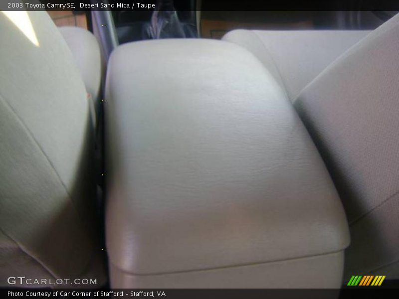 Desert Sand Mica / Taupe 2003 Toyota Camry SE