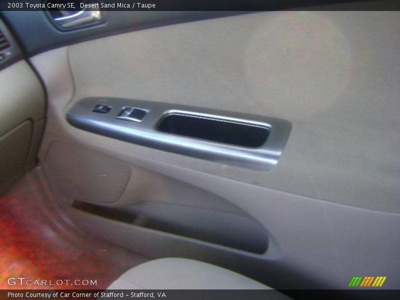 Desert Sand Mica / Taupe 2003 Toyota Camry SE