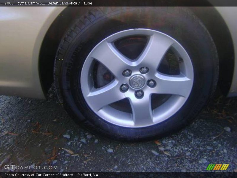 Desert Sand Mica / Taupe 2003 Toyota Camry SE