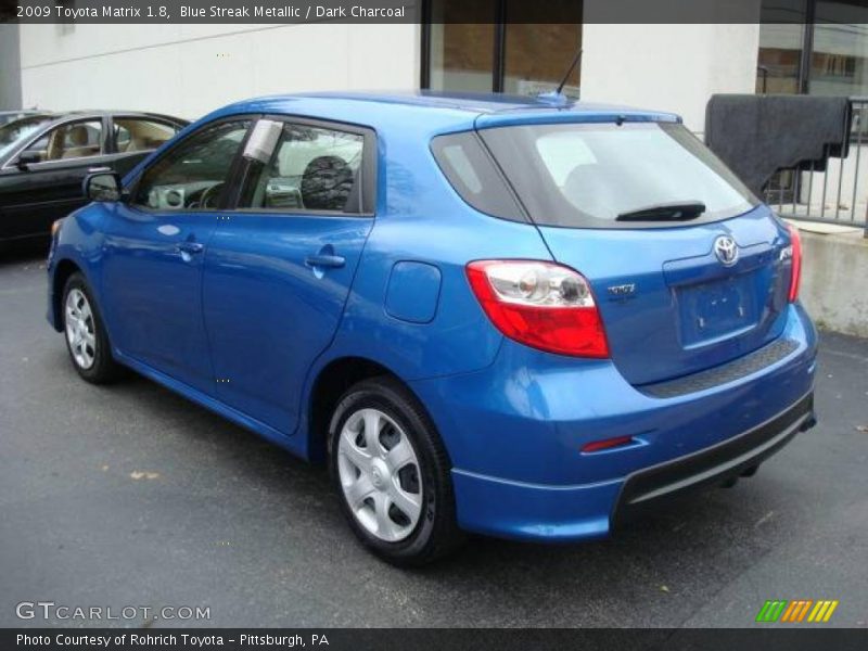 Blue Streak Metallic / Dark Charcoal 2009 Toyota Matrix 1.8