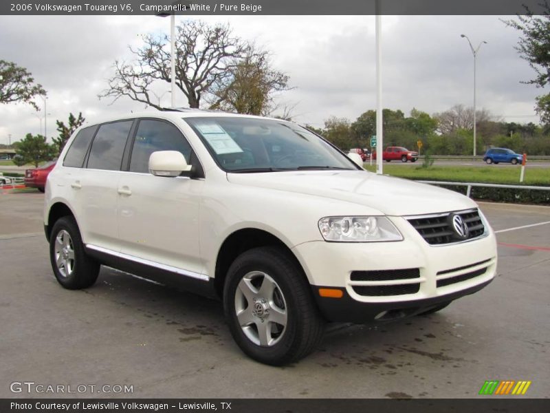 Campanella White / Pure Beige 2006 Volkswagen Touareg V6