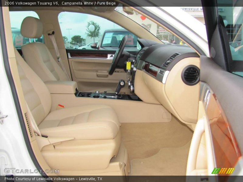 Campanella White / Pure Beige 2006 Volkswagen Touareg V6