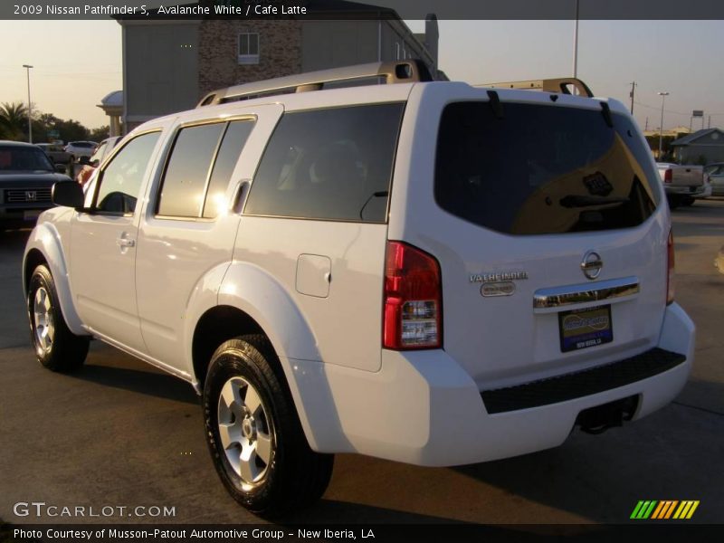 Avalanche White / Cafe Latte 2009 Nissan Pathfinder S