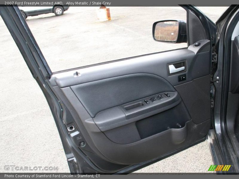 Alloy Metallic / Shale Grey 2007 Ford Freestyle Limited AWD