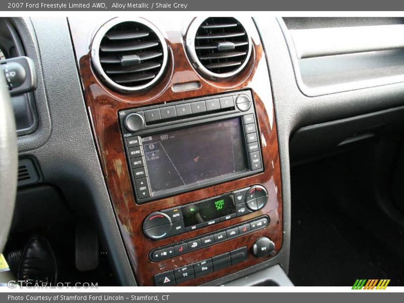 Alloy Metallic / Shale Grey 2007 Ford Freestyle Limited AWD