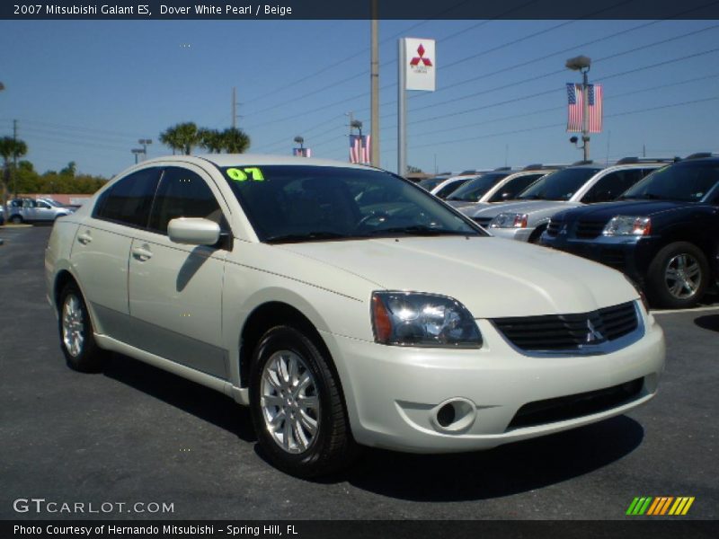 Dover White Pearl / Beige 2007 Mitsubishi Galant ES