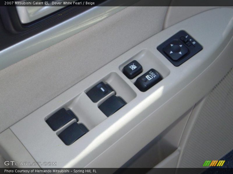 Dover White Pearl / Beige 2007 Mitsubishi Galant ES