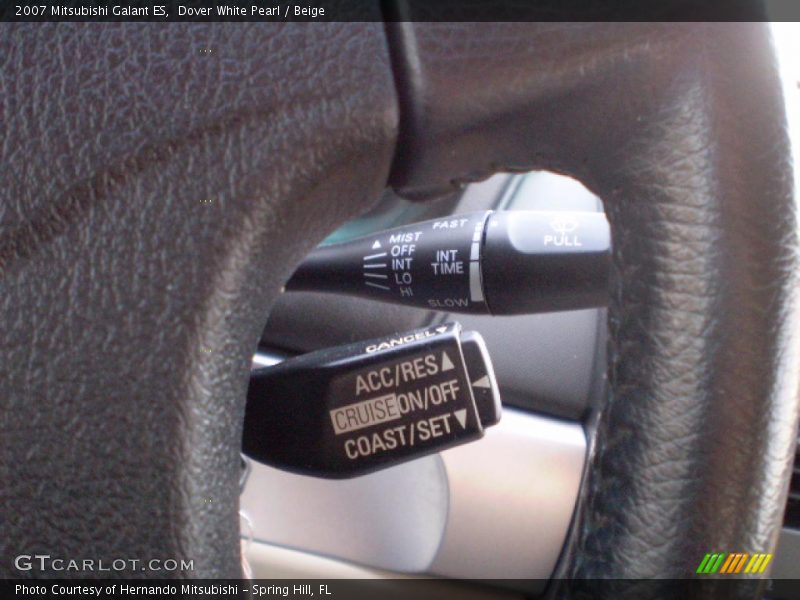 Dover White Pearl / Beige 2007 Mitsubishi Galant ES