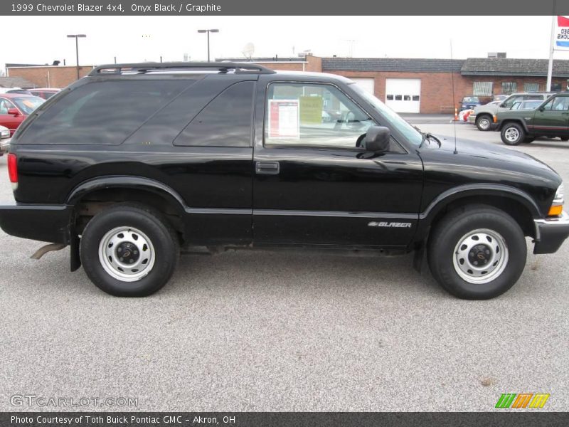 Onyx Black / Graphite 1999 Chevrolet Blazer 4x4