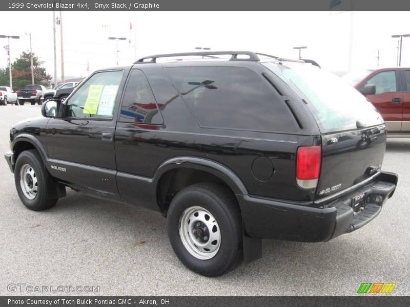 Onyx Black / Graphite 1999 Chevrolet Blazer 4x4