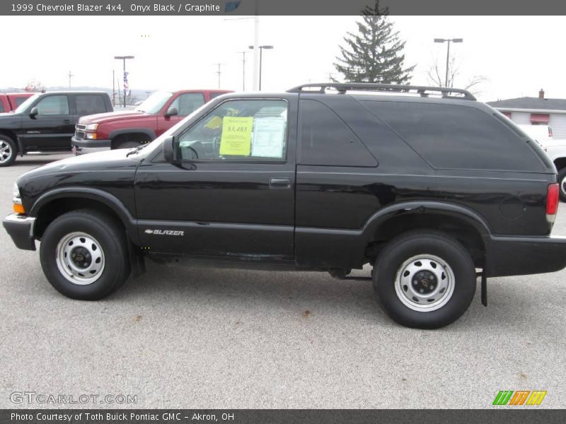 Onyx Black / Graphite 1999 Chevrolet Blazer 4x4