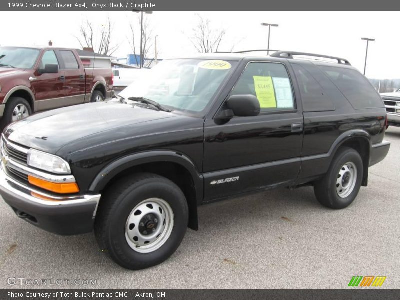 Onyx Black / Graphite 1999 Chevrolet Blazer 4x4