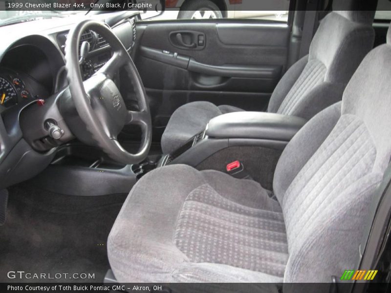 Onyx Black / Graphite 1999 Chevrolet Blazer 4x4