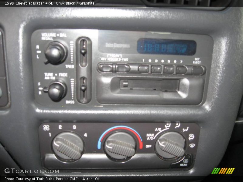 Onyx Black / Graphite 1999 Chevrolet Blazer 4x4