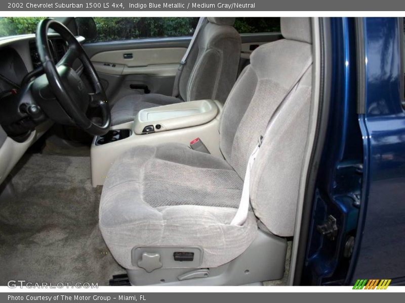 Indigo Blue Metallic / Medium Gray/Neutral 2002 Chevrolet Suburban 1500 LS 4x4