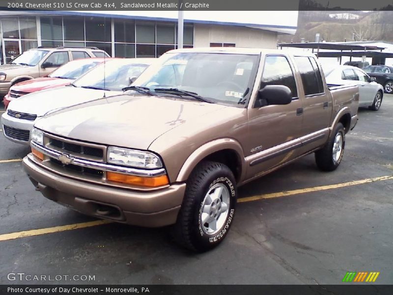 Sandalwood Metallic / Graphite 2004 Chevrolet S10 LS Crew Cab 4x4