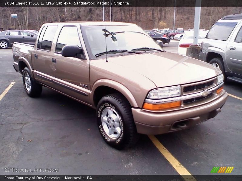 Sandalwood Metallic / Graphite 2004 Chevrolet S10 LS Crew Cab 4x4