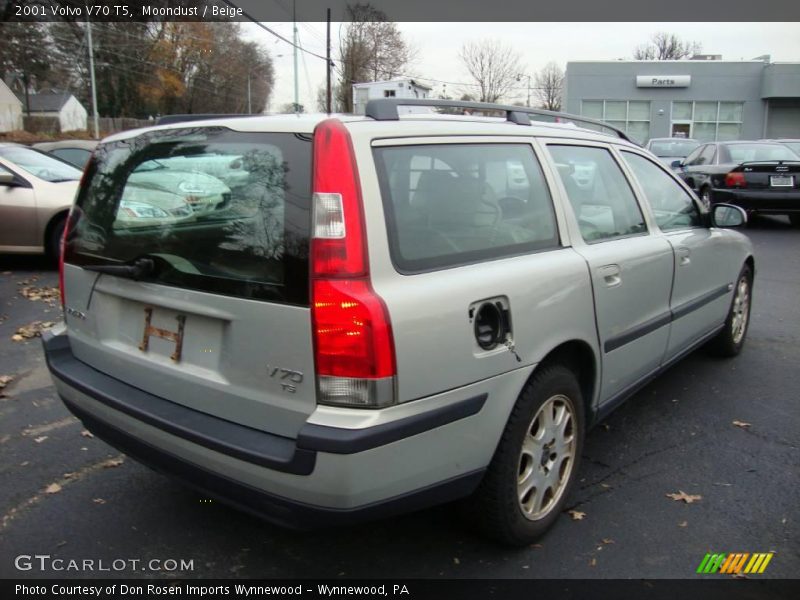 Moondust / Beige 2001 Volvo V70 T5