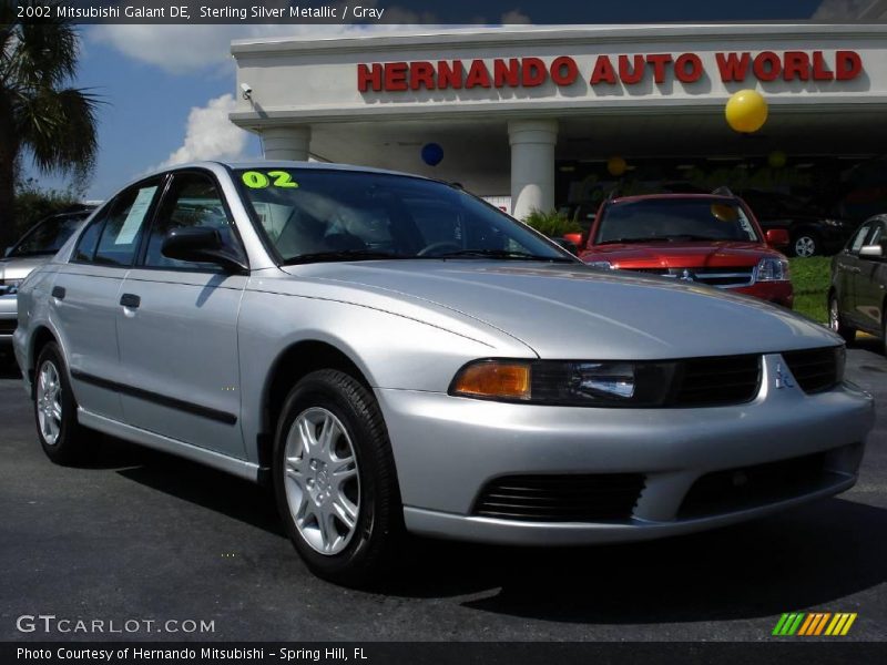 Sterling Silver Metallic / Gray 2002 Mitsubishi Galant DE