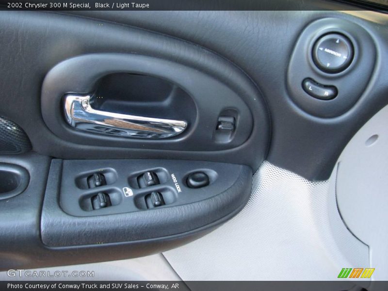 Black / Light Taupe 2002 Chrysler 300 M Special