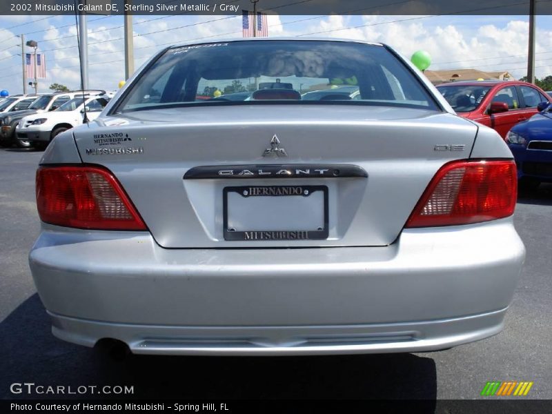 Sterling Silver Metallic / Gray 2002 Mitsubishi Galant DE