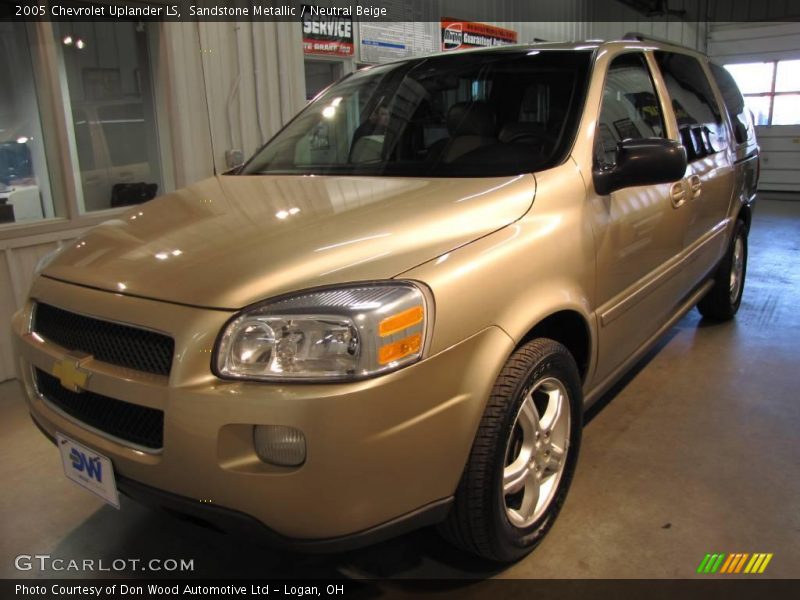 Sandstone Metallic / Neutral Beige 2005 Chevrolet Uplander LS