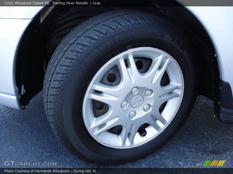 Sterling Silver Metallic / Gray 2002 Mitsubishi Galant DE