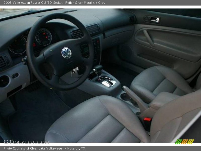 Reflex Silver Metallic / Grey 2005 Volkswagen Passat GLS TDI Sedan