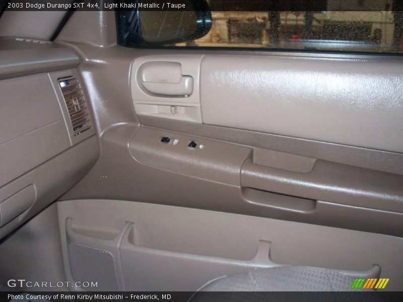 Light Khaki Metallic / Taupe 2003 Dodge Durango SXT 4x4