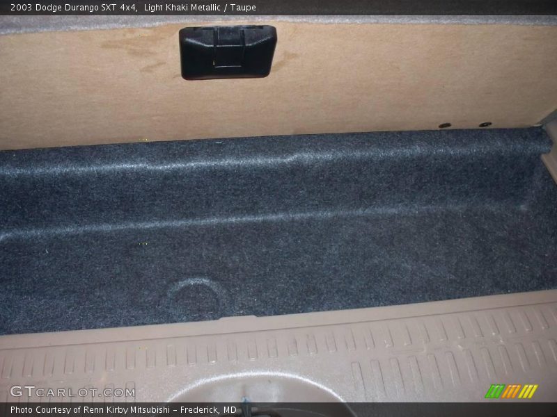 Light Khaki Metallic / Taupe 2003 Dodge Durango SXT 4x4