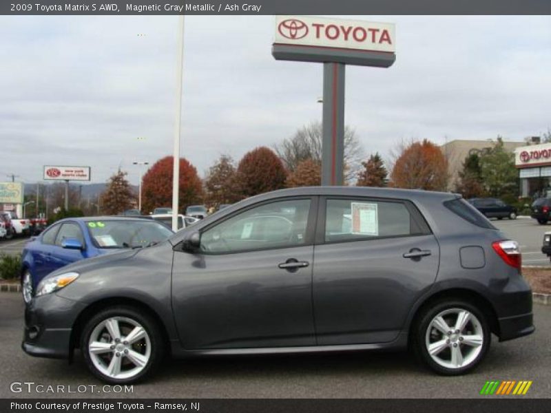 Magnetic Gray Metallic / Ash Gray 2009 Toyota Matrix S AWD