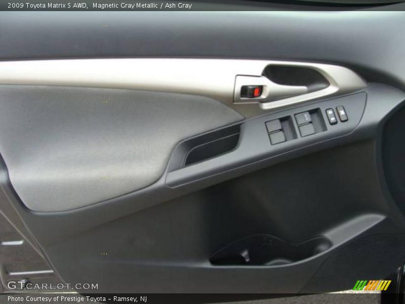 Magnetic Gray Metallic / Ash Gray 2009 Toyota Matrix S AWD