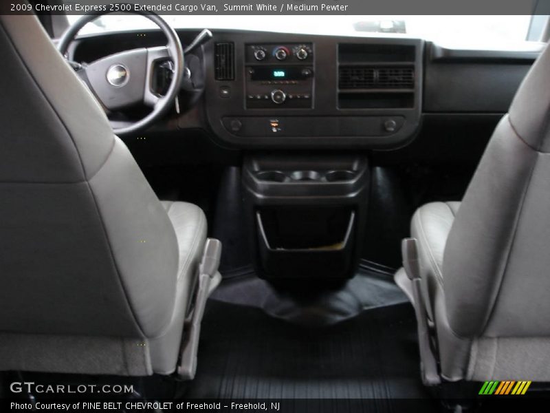 Summit White / Medium Pewter 2009 Chevrolet Express 2500 Extended Cargo Van