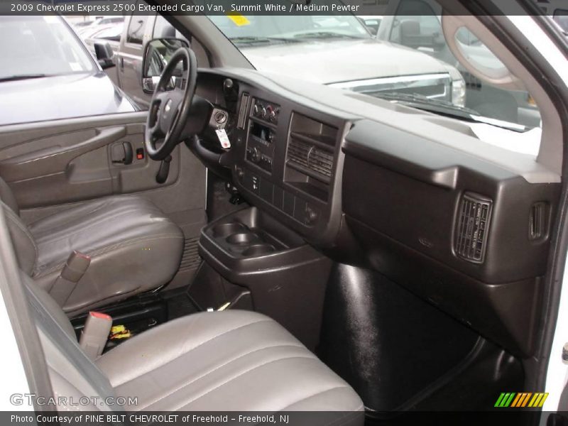 Summit White / Medium Pewter 2009 Chevrolet Express 2500 Extended Cargo Van