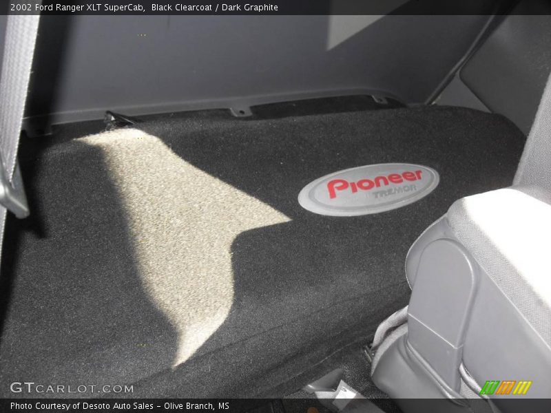 Black Clearcoat / Dark Graphite 2002 Ford Ranger XLT SuperCab