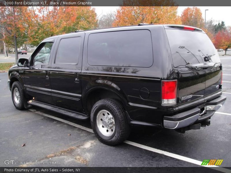 Black / Medium Graphite 2000 Ford Excursion XLT