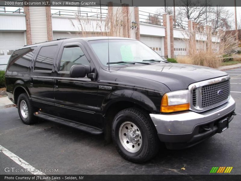 Black / Medium Graphite 2000 Ford Excursion XLT