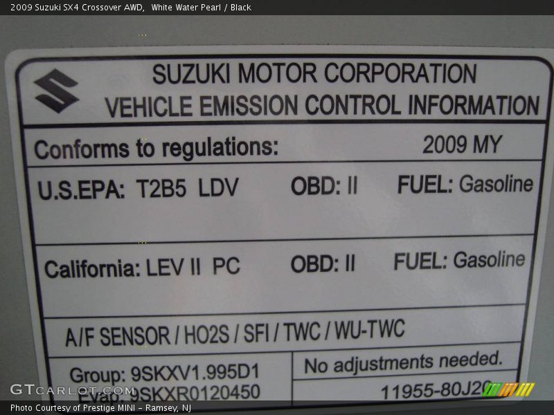 White Water Pearl / Black 2009 Suzuki SX4 Crossover AWD