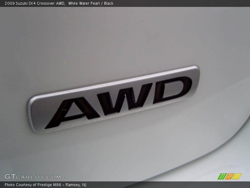 White Water Pearl / Black 2009 Suzuki SX4 Crossover AWD