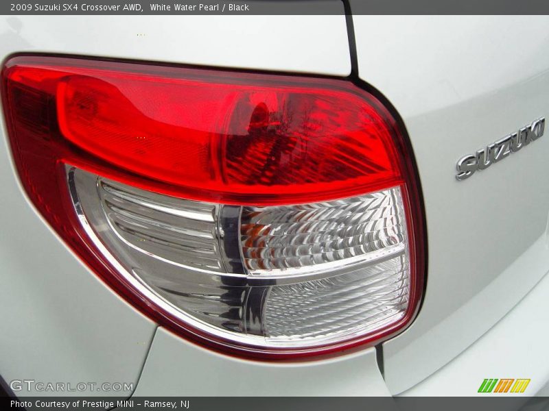 White Water Pearl / Black 2009 Suzuki SX4 Crossover AWD