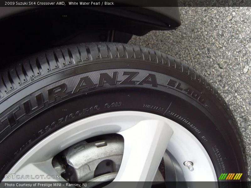 White Water Pearl / Black 2009 Suzuki SX4 Crossover AWD