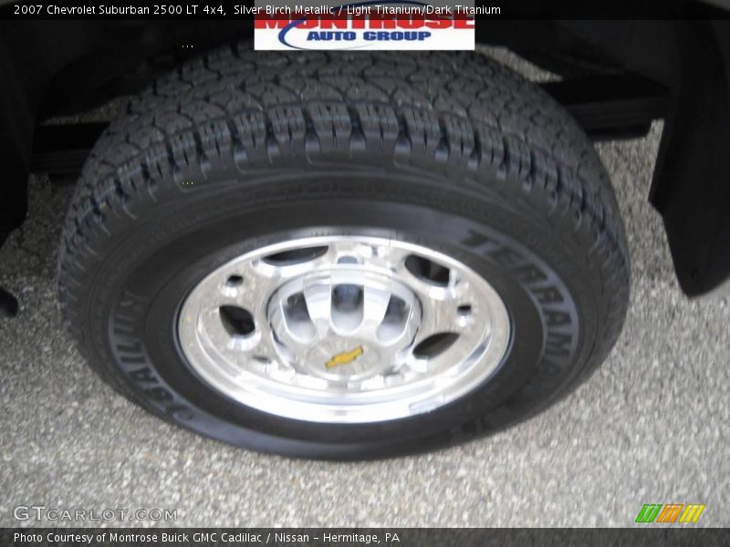 Silver Birch Metallic / Light Titanium/Dark Titanium 2007 Chevrolet Suburban 2500 LT 4x4