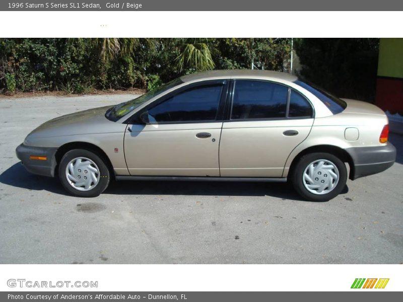 Gold / Beige 1996 Saturn S Series SL1 Sedan