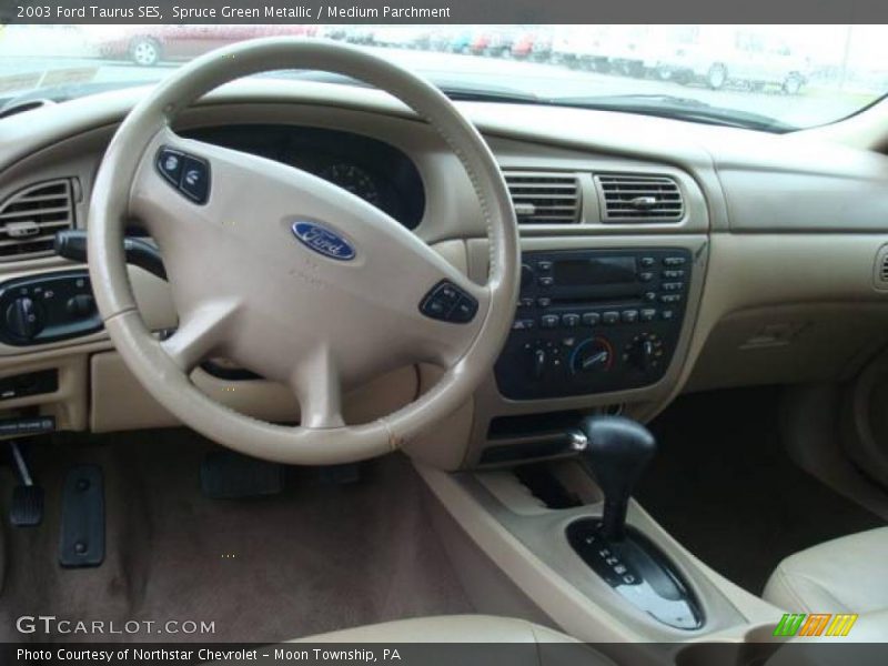 Spruce Green Metallic / Medium Parchment 2003 Ford Taurus SES