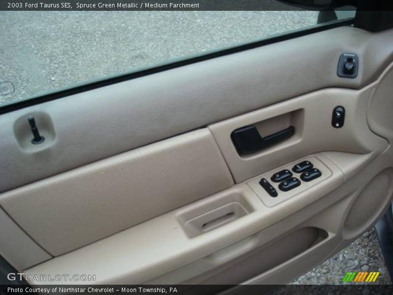 Spruce Green Metallic / Medium Parchment 2003 Ford Taurus SES
